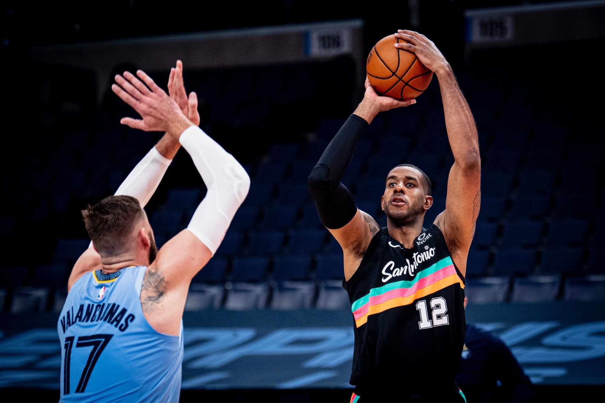 而詹姆斯或 而詹姆斯或